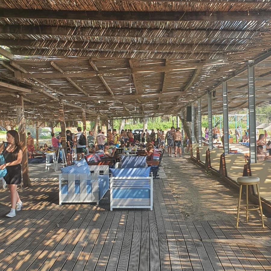Burano Camping Beach-Bar Nea Thesi Exterior foto